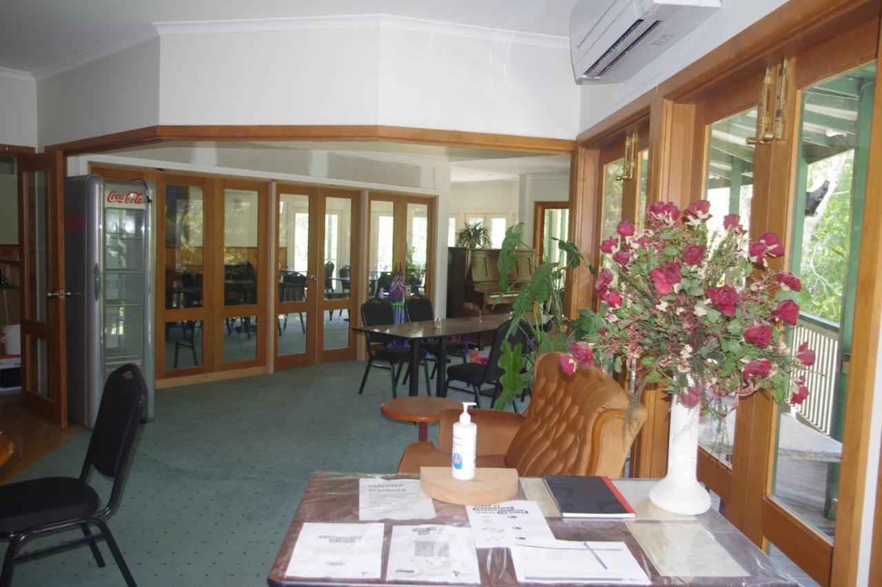The Grand Halls Gap Exterior photo